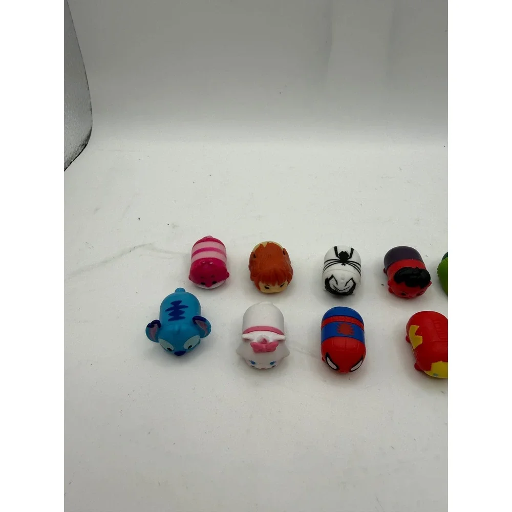 Disney Marvel Tsum Tsum Mini Figures Lot of 13 Jakks Pacific Stackable Vinyl Toy